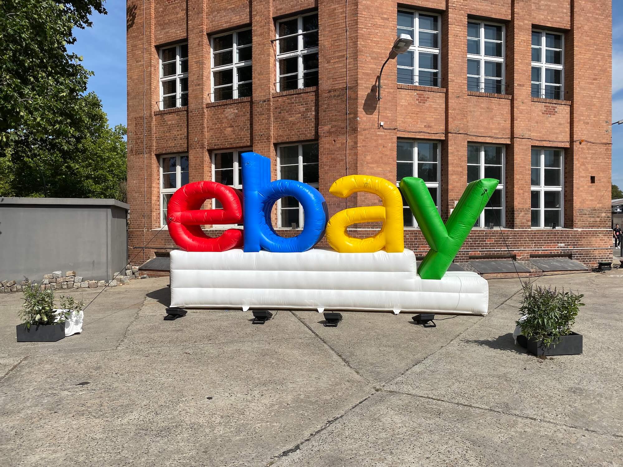 DHL Geschäftskundenportal mit eBay verbinden – so geht's!