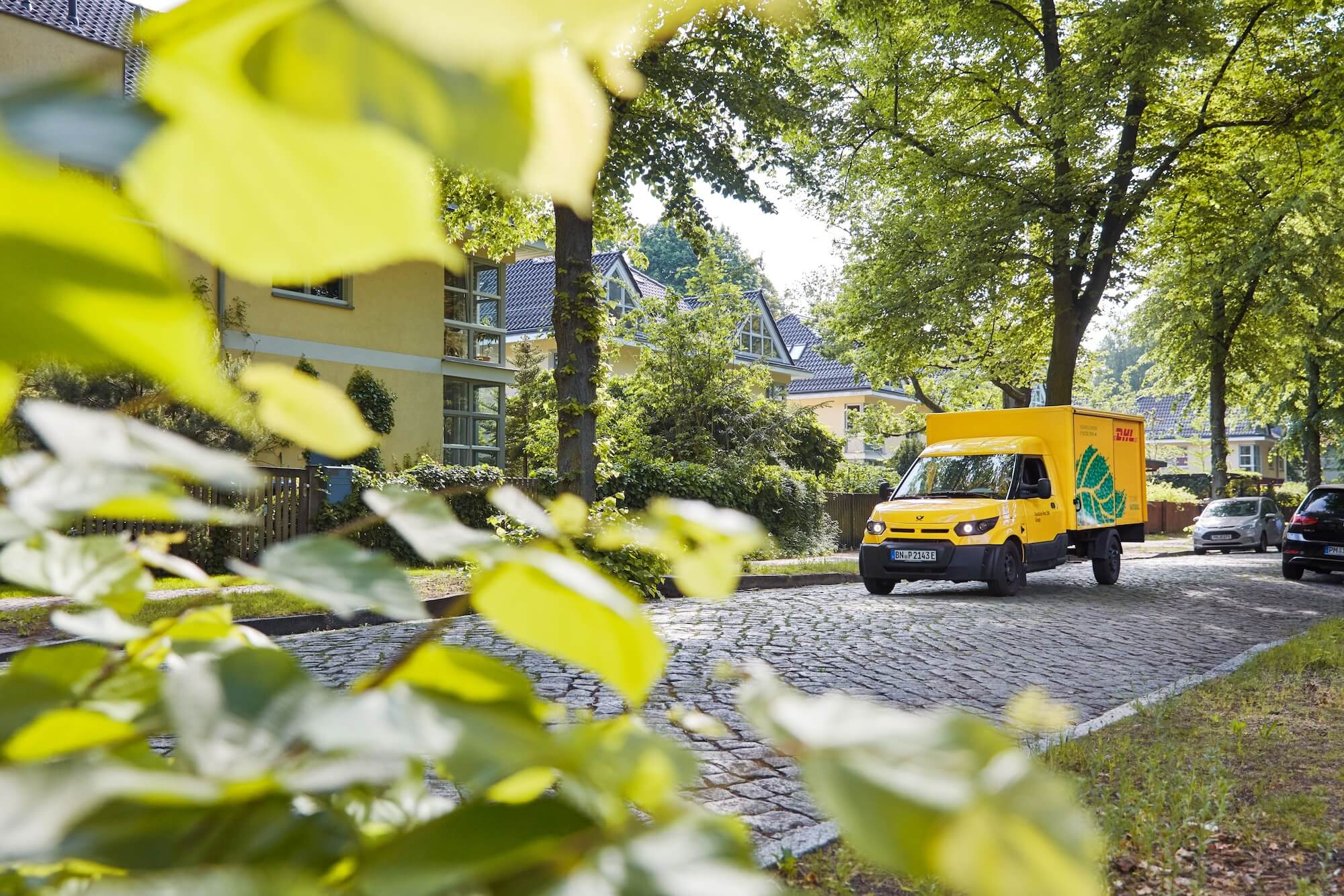 Grüner Versand im E-Commerce – mit DHL GoGreen Plus punkten