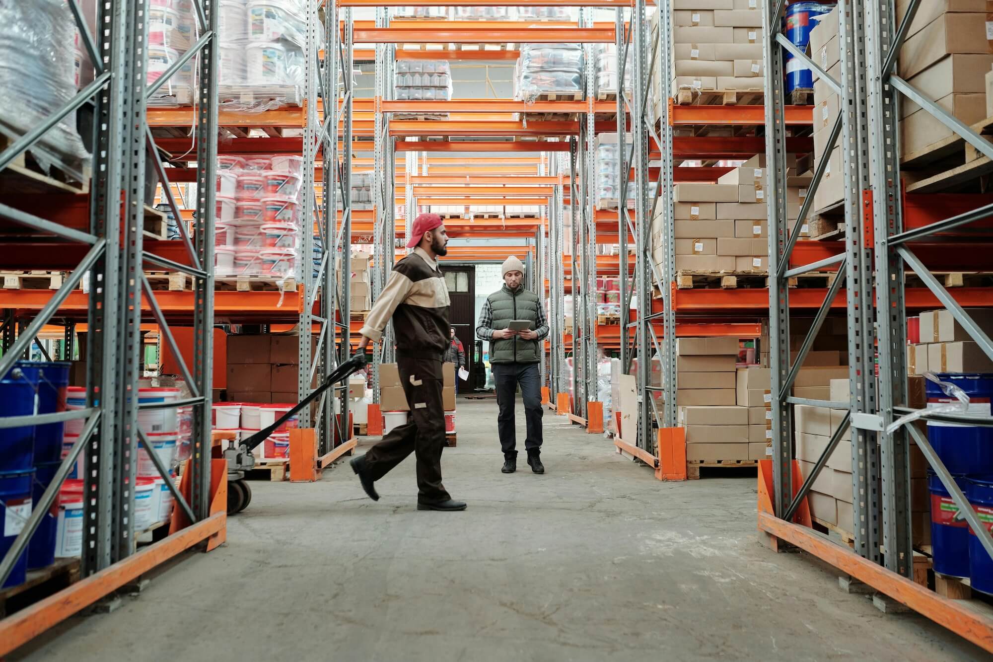 Optimale Bestellmenge im E-Commerce: So findest du die wirtschaftlichste Lösung.